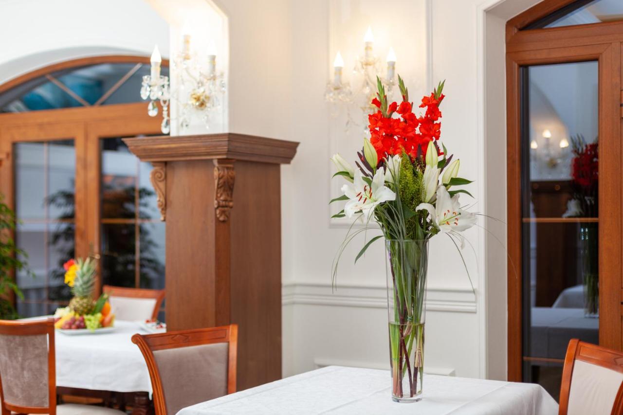 Boutique Hotel Budzak Ждяр Экстерьер фото